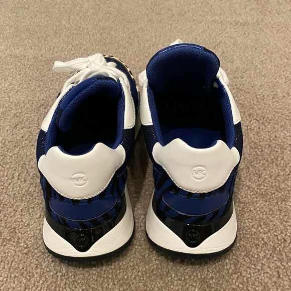 michael kors monroe trainer black